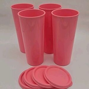Classic Tupperware Cups set of 4 large 16oz cups w/liquid tight seal New